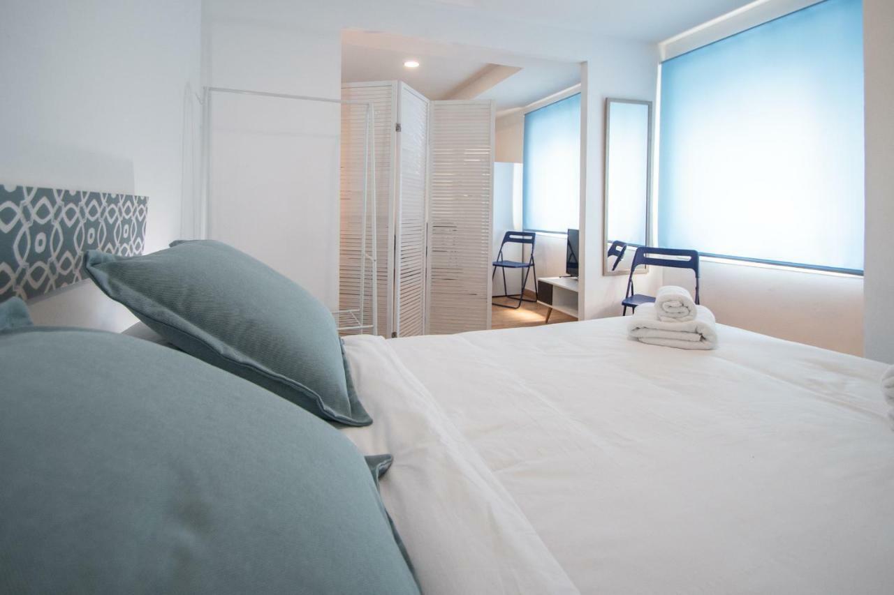 Apartamento Aires Mediterraneos Apartment Cádiz Exterior foto