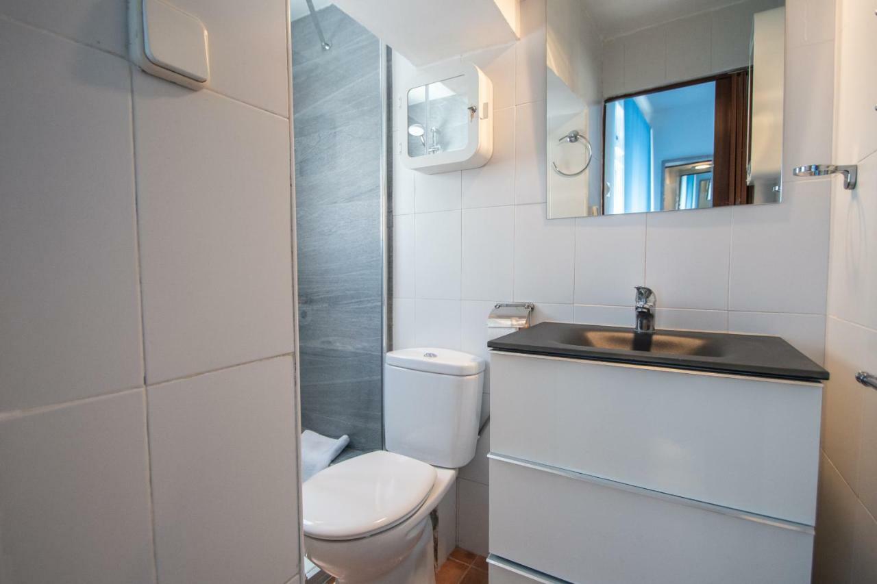 Apartamento Aires Mediterraneos Apartment Cádiz Exterior foto